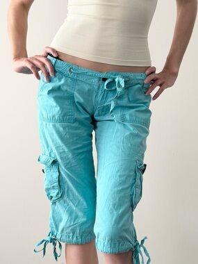 Vintage Y2K Abercrombie & Fitch Teal Low Rise Cargo Capris